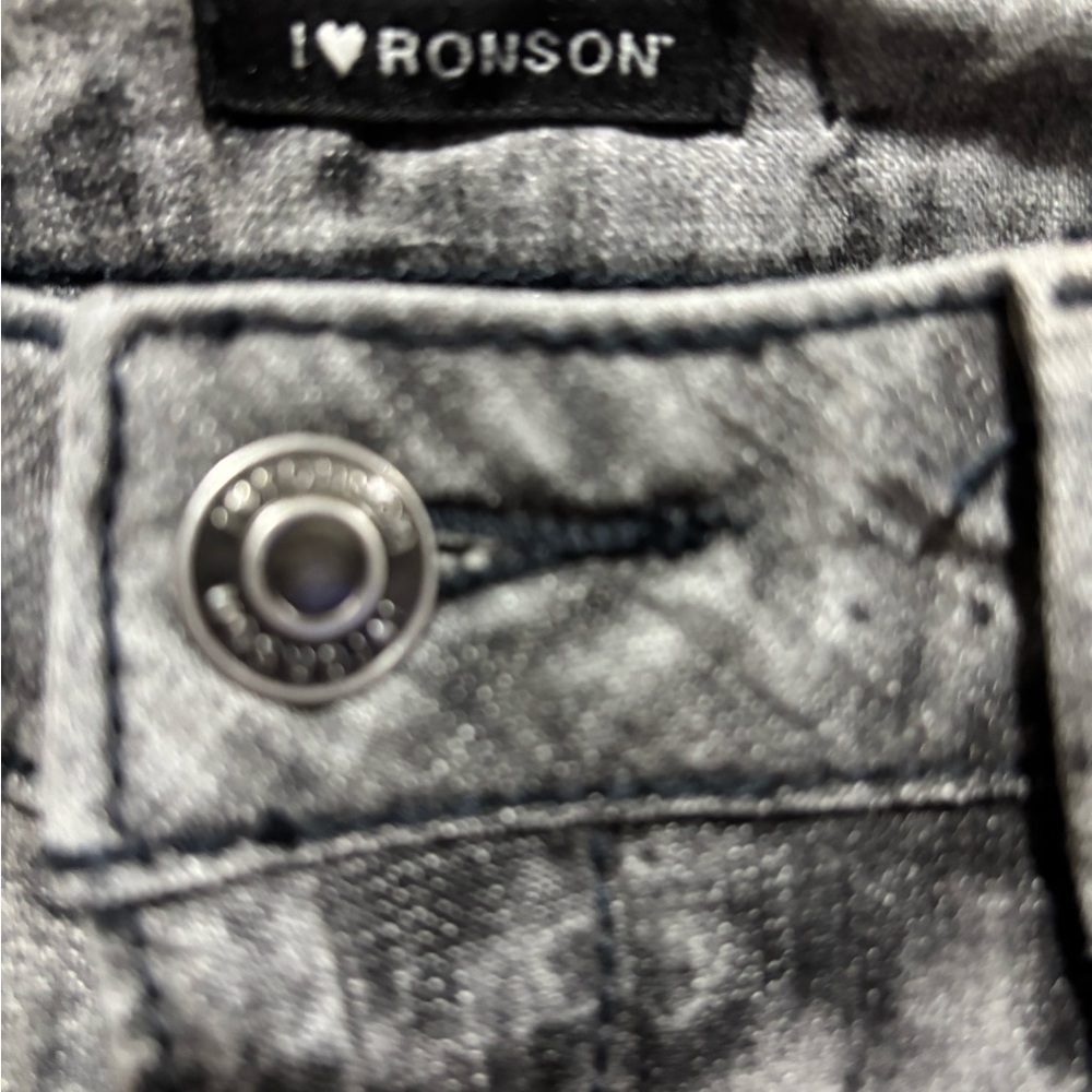 Chic Black Acid Wash Women's Jeans - Picture 5 of 7